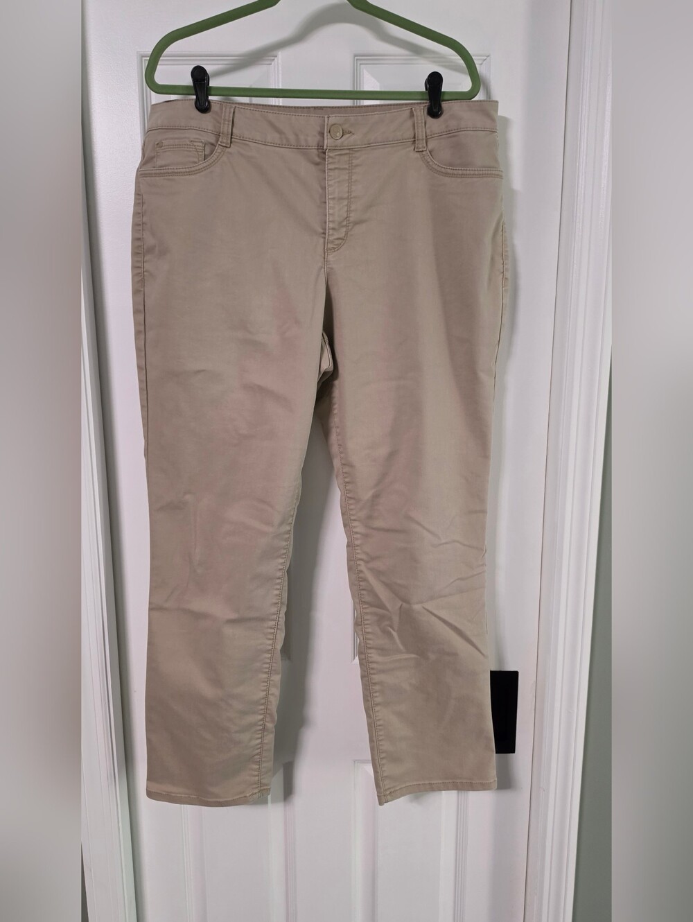 Croft & Barrow Beige Women's casual pants, size 18